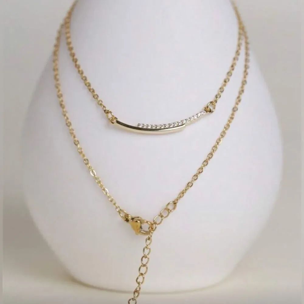 Diamond bar necklace Q651